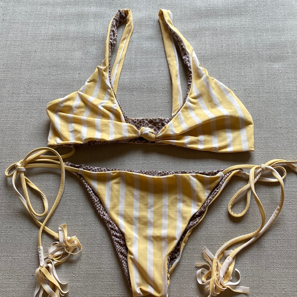 Acacia Spain Top and Polihali Bottoms
